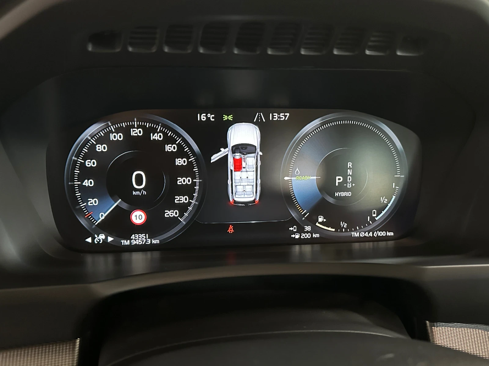 Volvo Xc90  - изображение 10