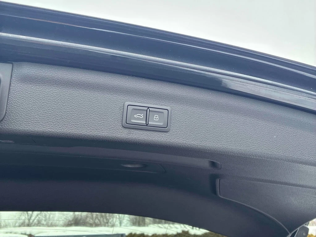 Audi Q3 2023 Komfort * CARFAX *    | Mobile.bg   14