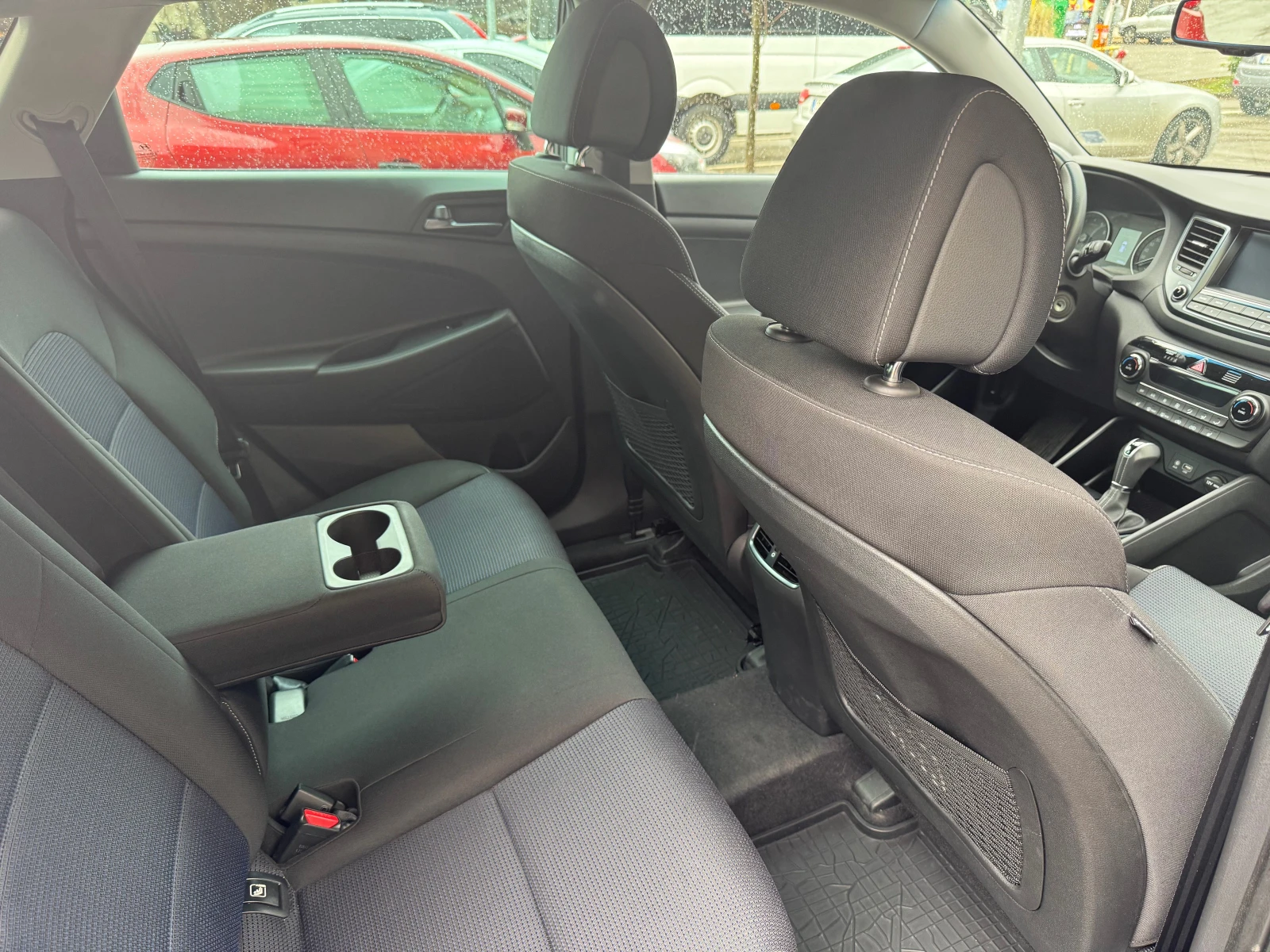 Hyundai Tucson Директно от първи и единствен собственик, снимка 12 - Автомобили и джипове - 53502329