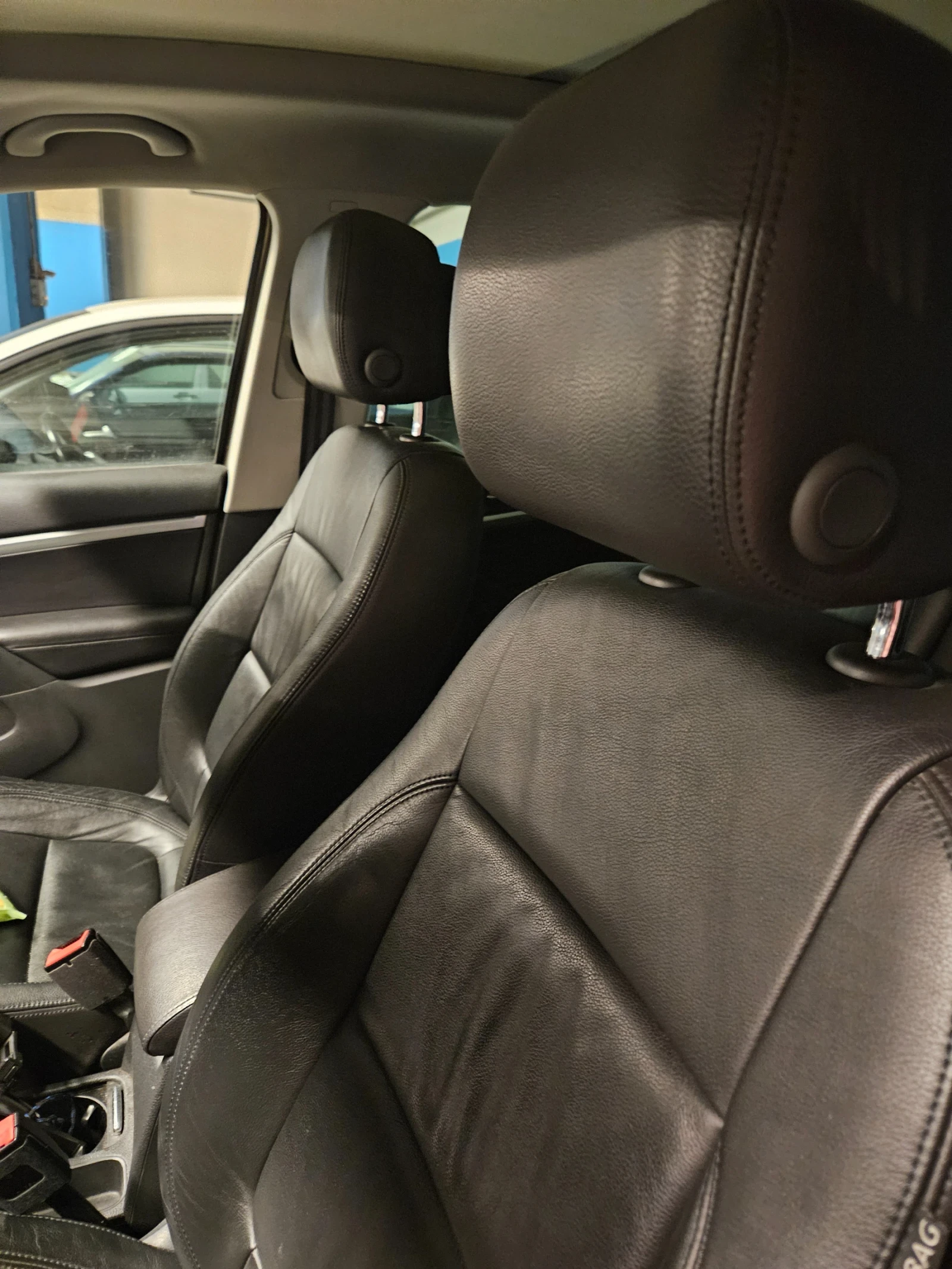 VW Tiguan Sport & Style 4motion 2.0TDI - изображение 3