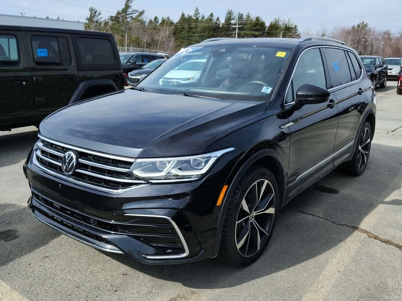 VW Tiguan  | HIGHLINE R LINE | ОБДУХВАНЕ | CARFAX