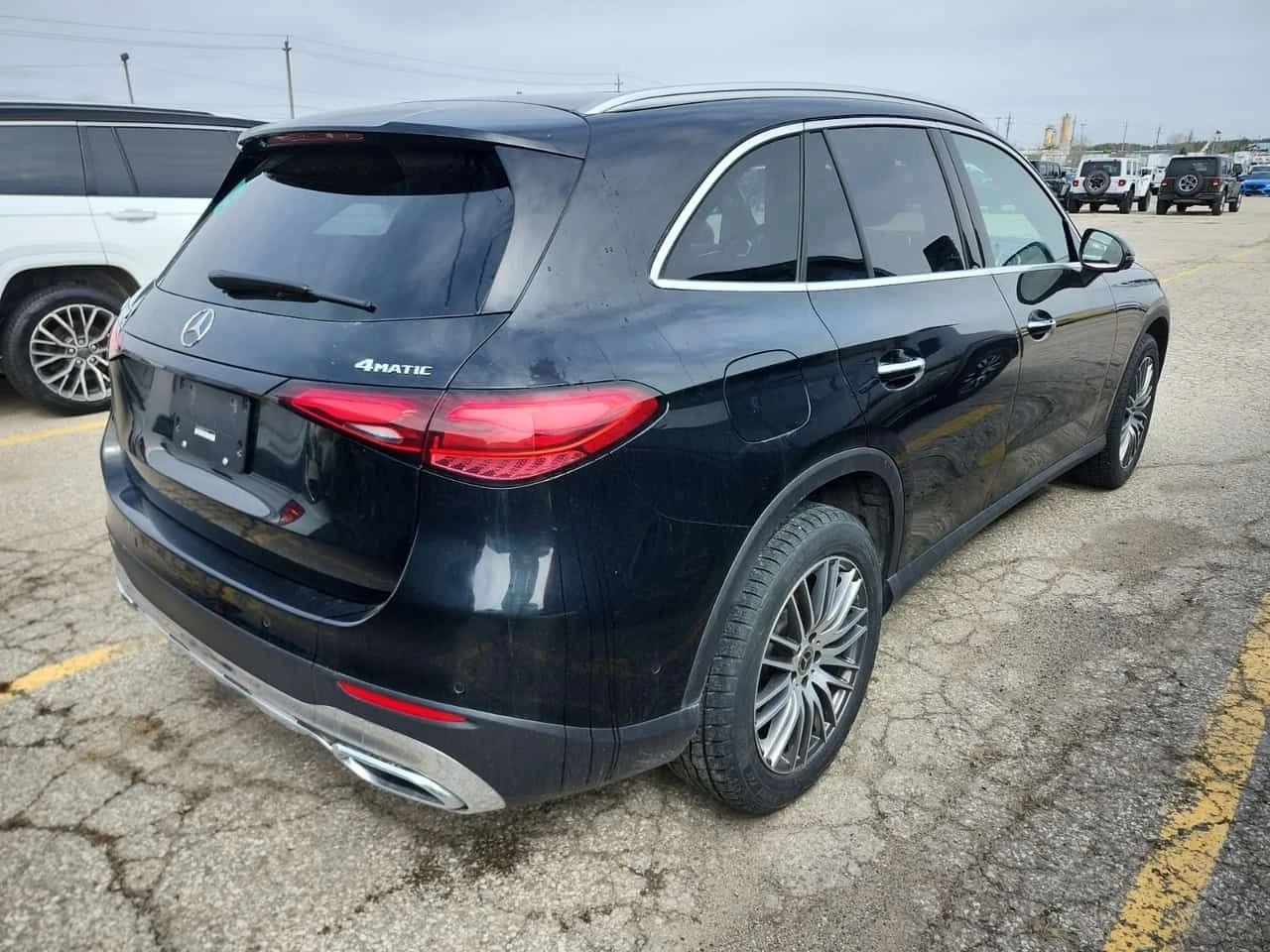 Mercedes-Benz GLC 300  | DISTRONIC | BURMESTER | 360 | , снимка 3 - Автомобили и джипове - 53972078