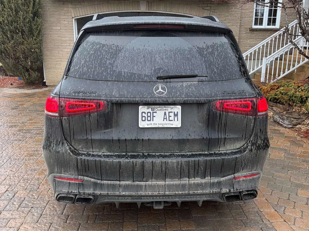 Mercedes-Benz GLS 63 AMG БЕЗ ЗАБЕЛЕЖКИ* FULL* МАСАЖ* DIS* 360* ОБДУХВАНЕ* О, снимка 4 - Автомобили и джипове - 54198014