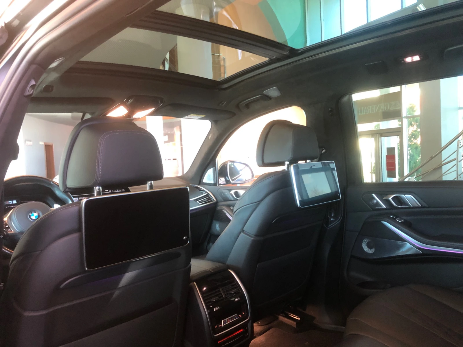 BMW X7 M50i Xdrive , снимка 17 - Автомобили и джипове - 54702396