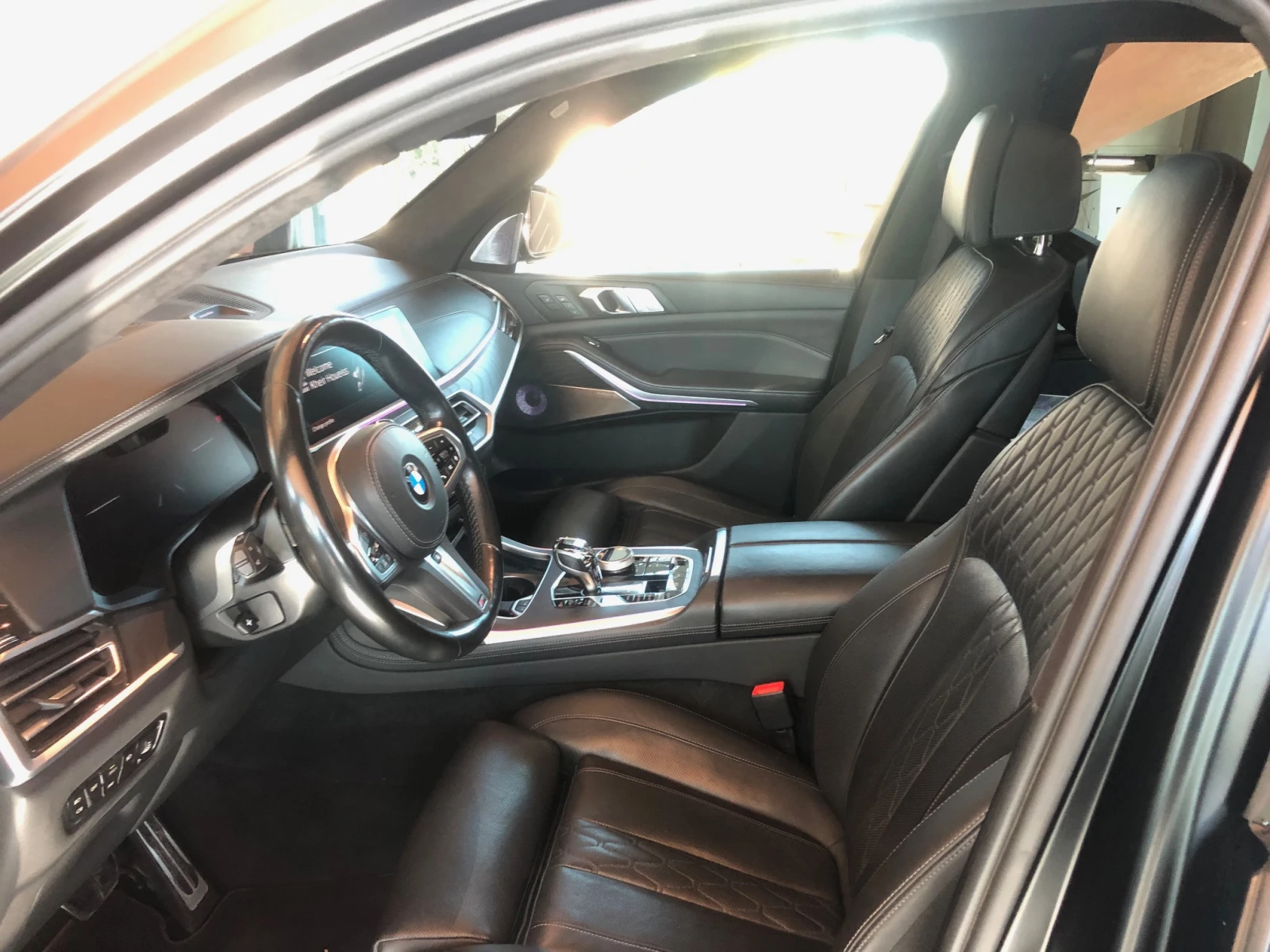 BMW X7 M50i Xdrive , снимка 7 - Автомобили и джипове - 54702396