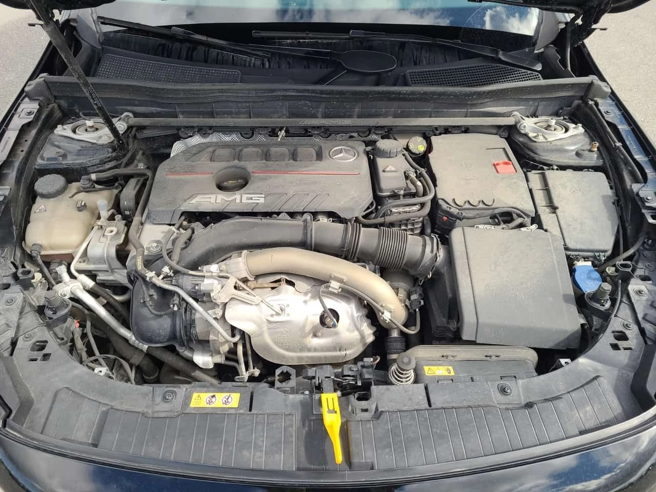 Mercedes-Benz GLB35AMG * Един собственик * CARFAX * Oт Mercedes * , снимка 16 - Автомобили и джипове - 54966873
