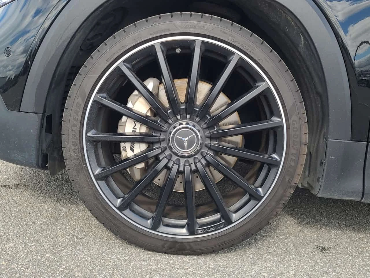 Mercedes-Benz GLB35AMG * Един собственик * CARFAX * Oт Mercedes * , снимка 15 - Автомобили и джипове - 54966873