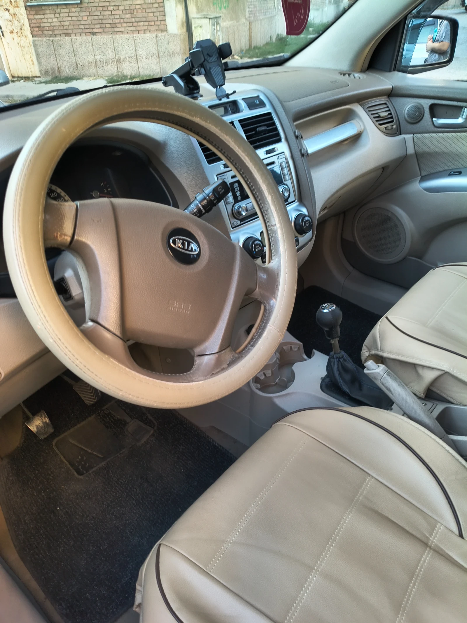Kia Sportage, снимка 4 - Автомобили и джипове - 55543143