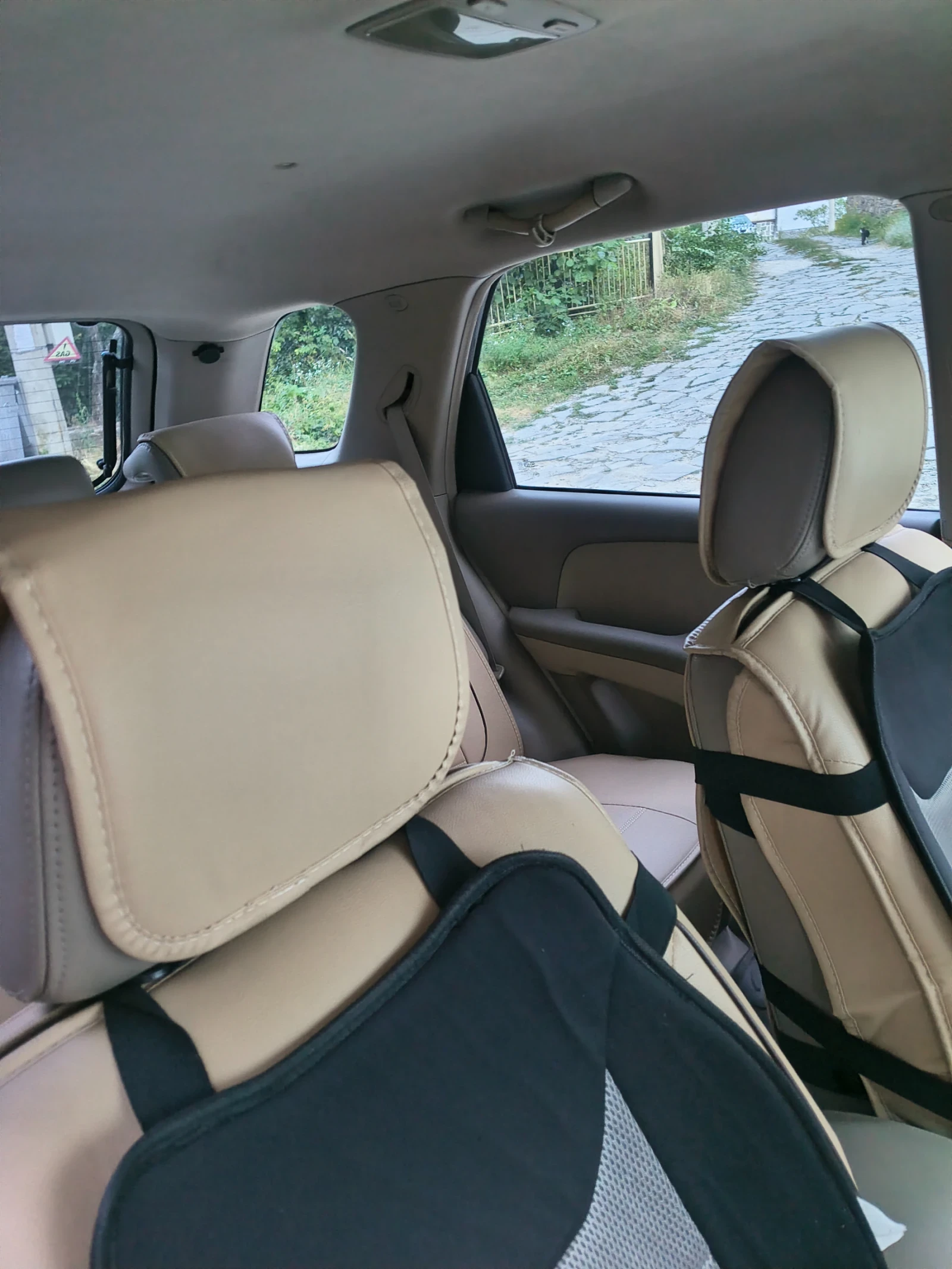 Kia Sportage, снимка 5 - Автомобили и джипове - 55543143