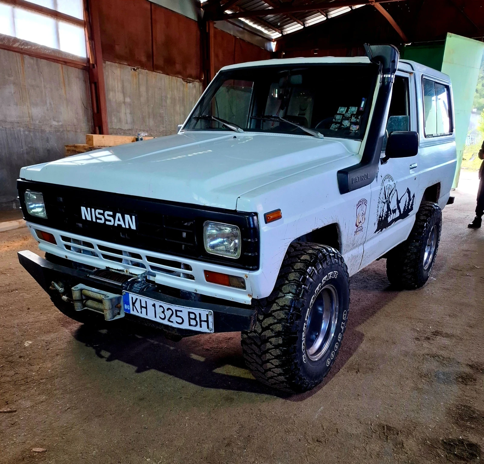 Nissan Patrol, снимка 4 - Автомобили и джипове - 55652618