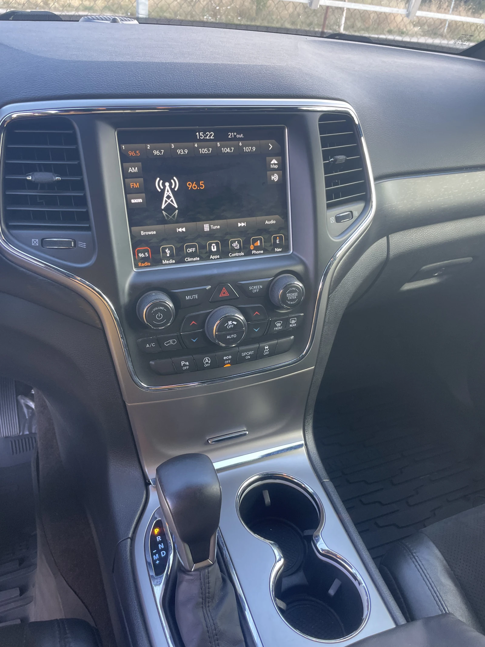 Jeep Grand cherokee 3.6, снимка 12 - Автомобили и джипове - 56182746