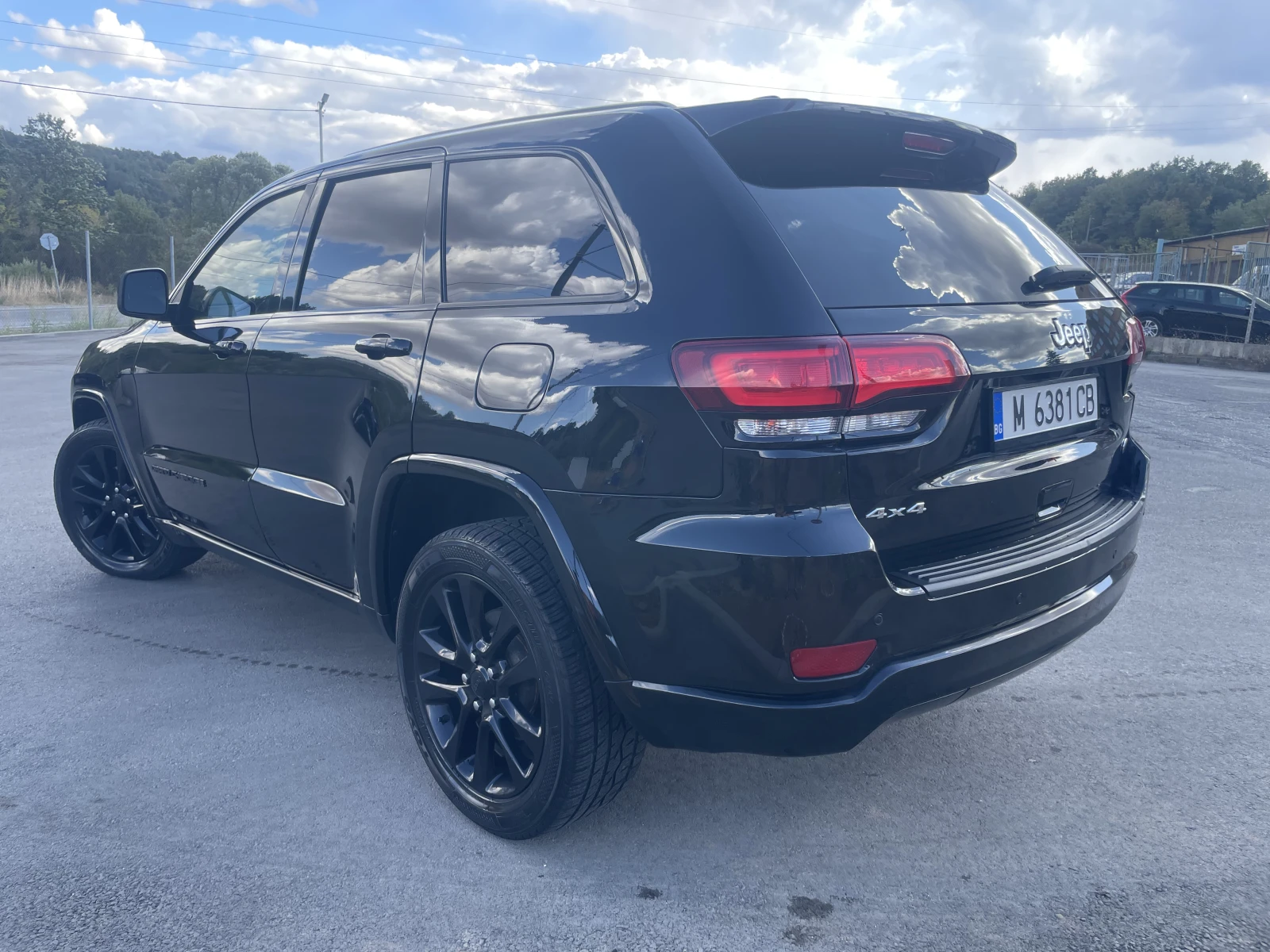 Jeep Grand cherokee 3.6, снимка 4 - Автомобили и джипове - 56182746