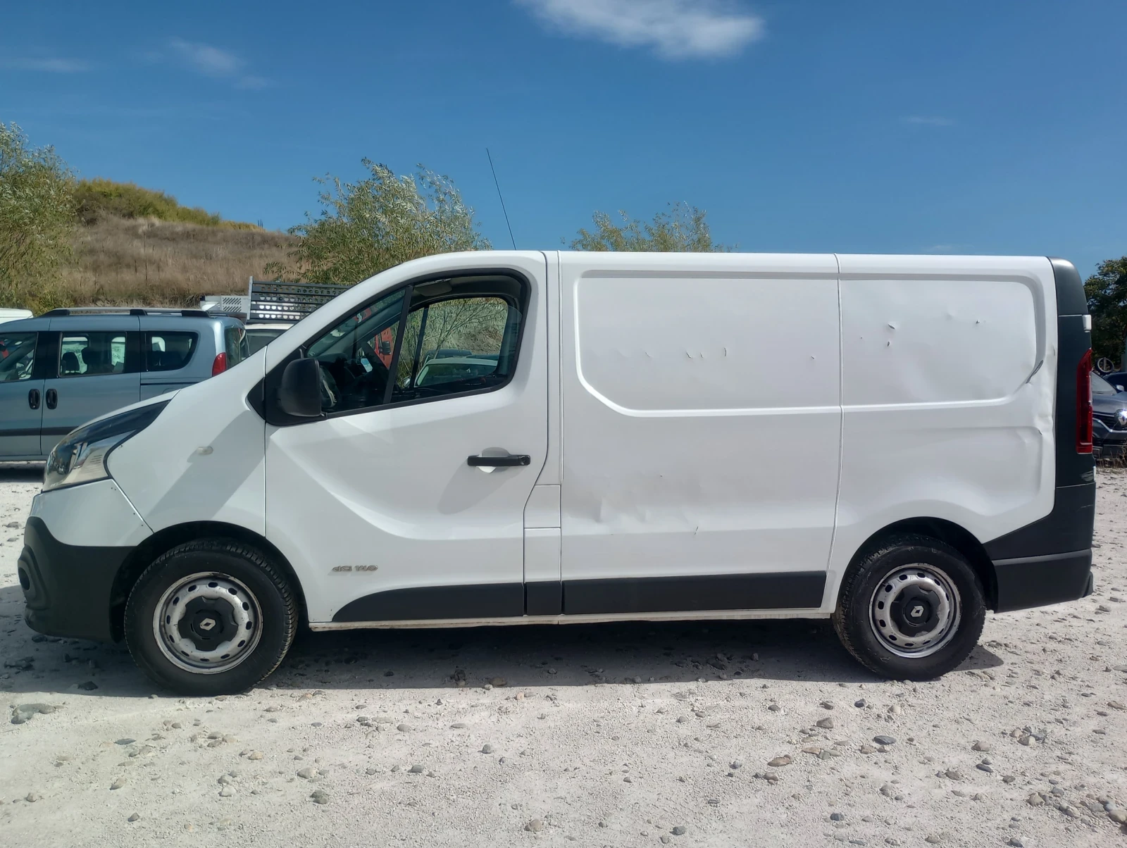 Renault Trafic 1.6DCI - изображение 4