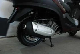Piaggio Mp3 250ie 2007г., снимка 13