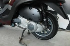 Piaggio Mp3 250ie 2007г., снимка 14