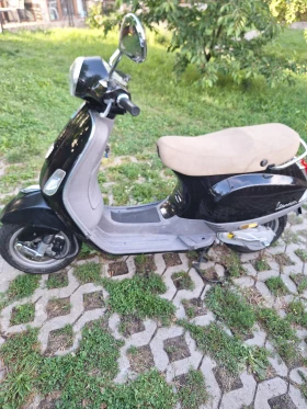 Vespa 50 Lx50, снимка 1