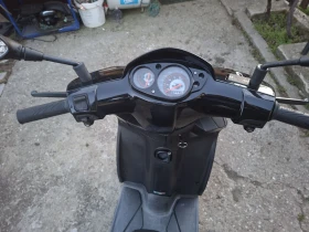 Piaggio Typhoon за А1 много лек става за кемпер или за жени  | Auto.bg — изображение 4