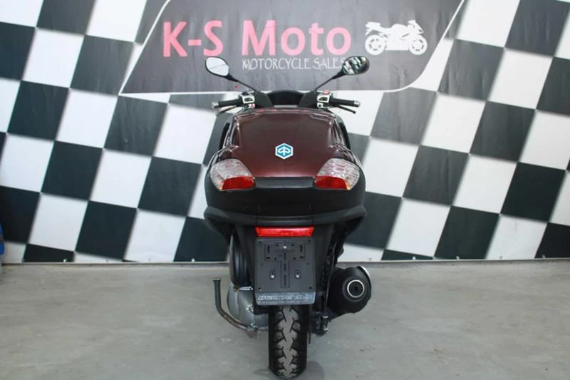 Piaggio Mp3 250ie 2007г., снимка 6 - Мотоциклети и мототехника - 34615874