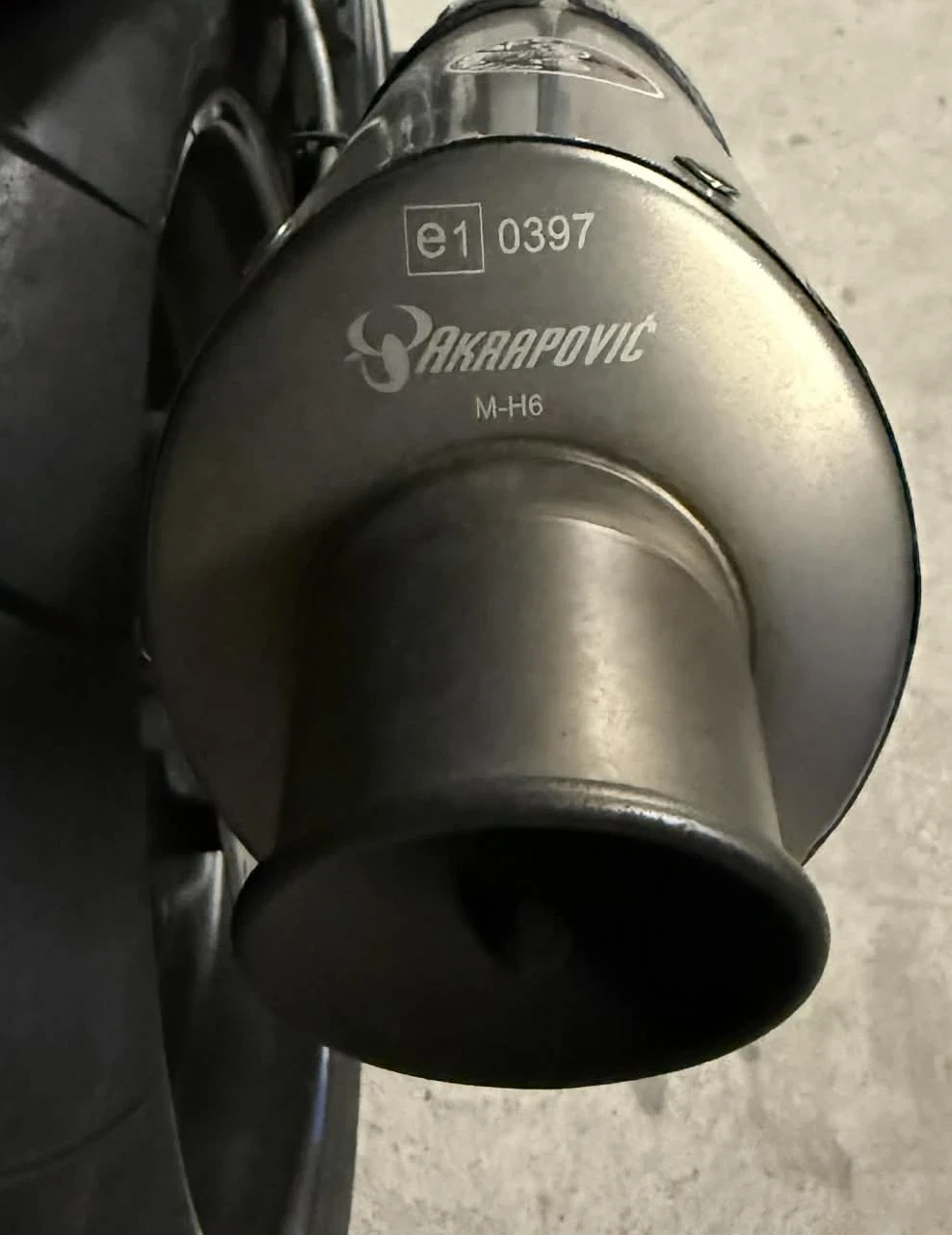 Yamaha YZF-R1  - изображение 8