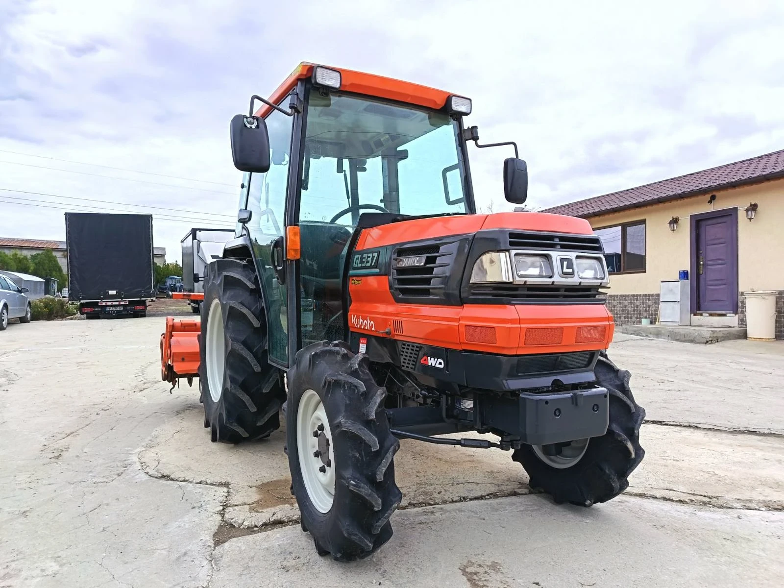 Трактор Kubota Gl337 - изображение 3