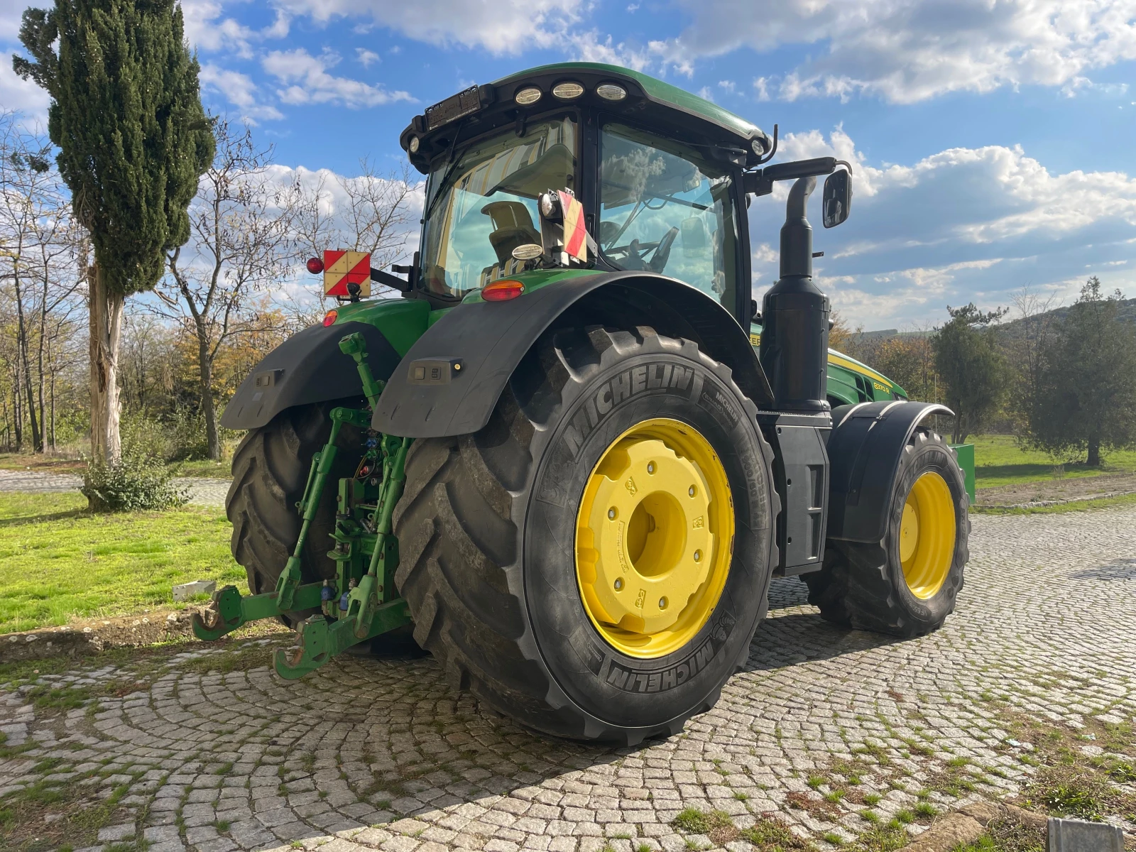 Трактор John Deere 8370R POWER SHIFT E-23 ЛИЗИНГ - изображение 8