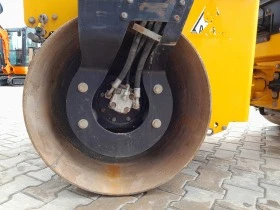 Валяк Друга марка Двубандажен JCB VMT260 2700кг, снимка 14