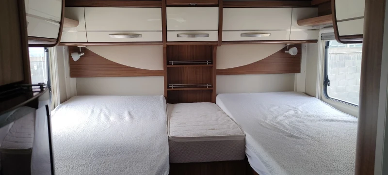 Кемпер HYMER / ERIBA EX578, снимка 13 - Каравани и кемпери - 51903049