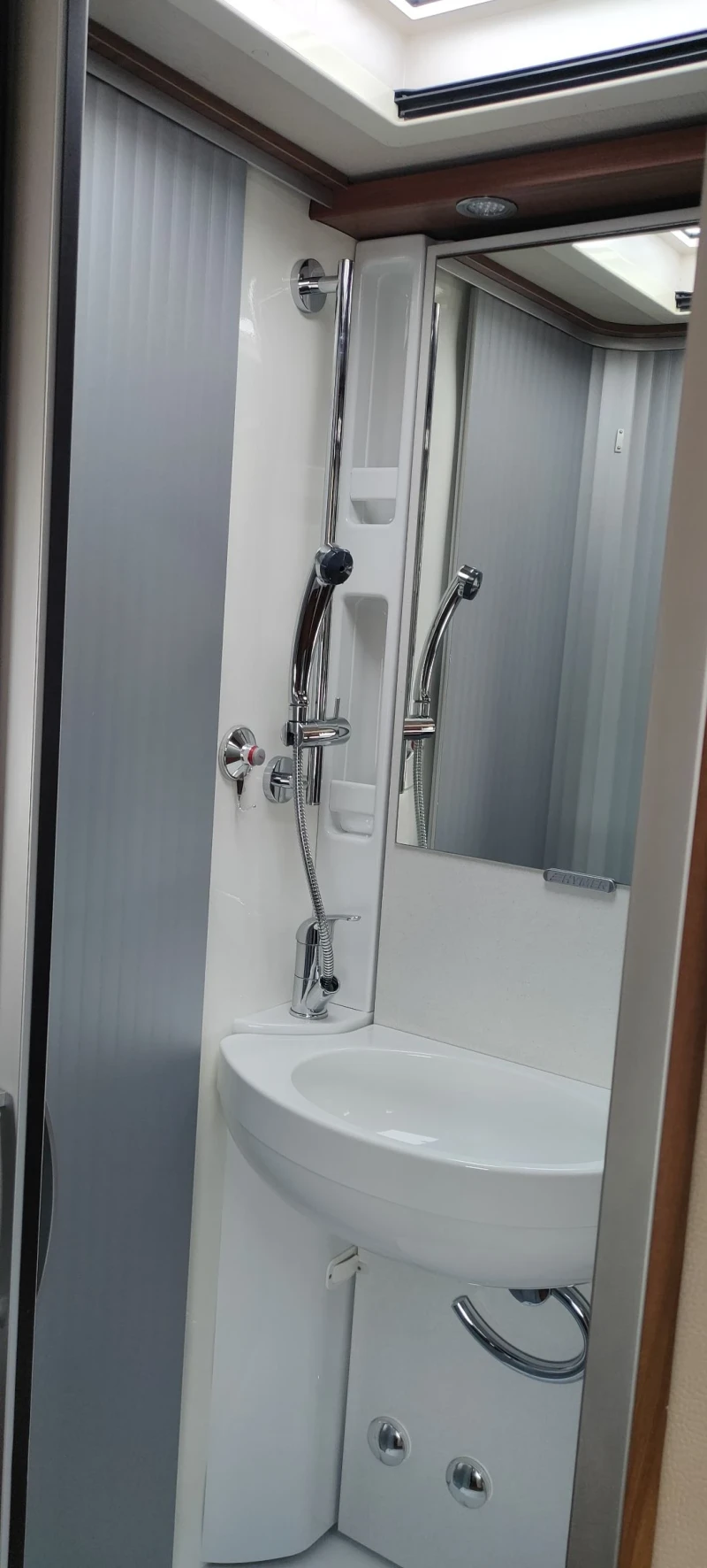 Кемпер HYMER / ERIBA EX578, снимка 10 - Каравани и кемпери - 51903049