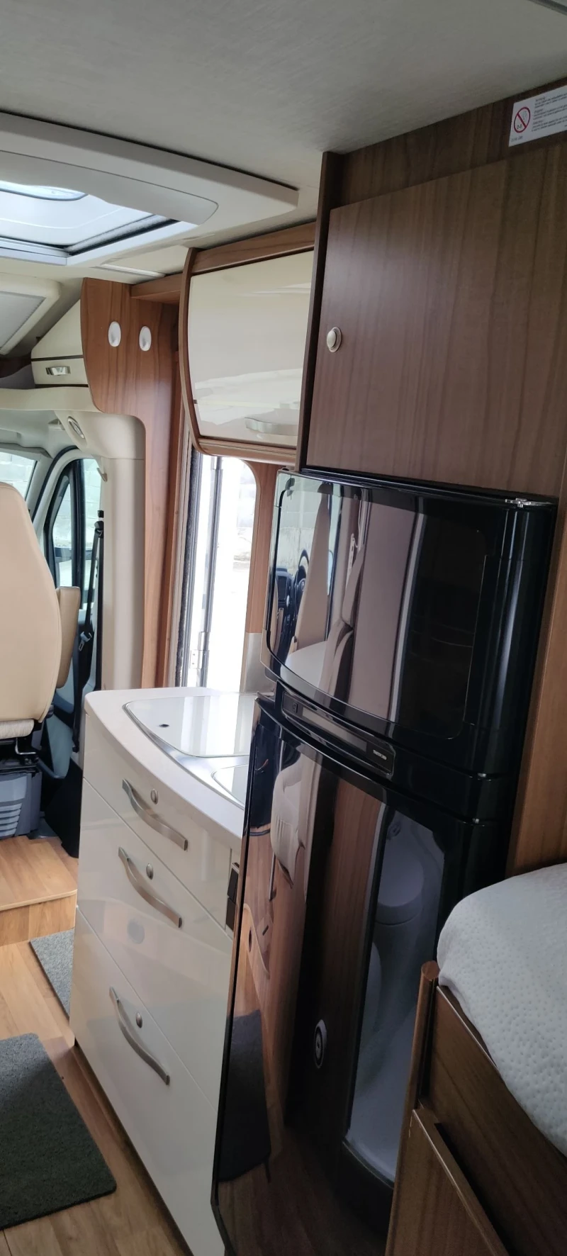 Кемпер HYMER / ERIBA EX578, снимка 11 - Каравани и кемпери - 51903049