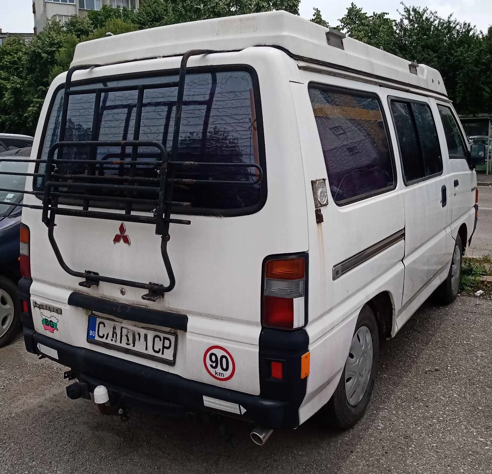 Кемпер Mitsubishi L300