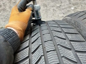 Гуми Зимни 225/45R18, снимка 4