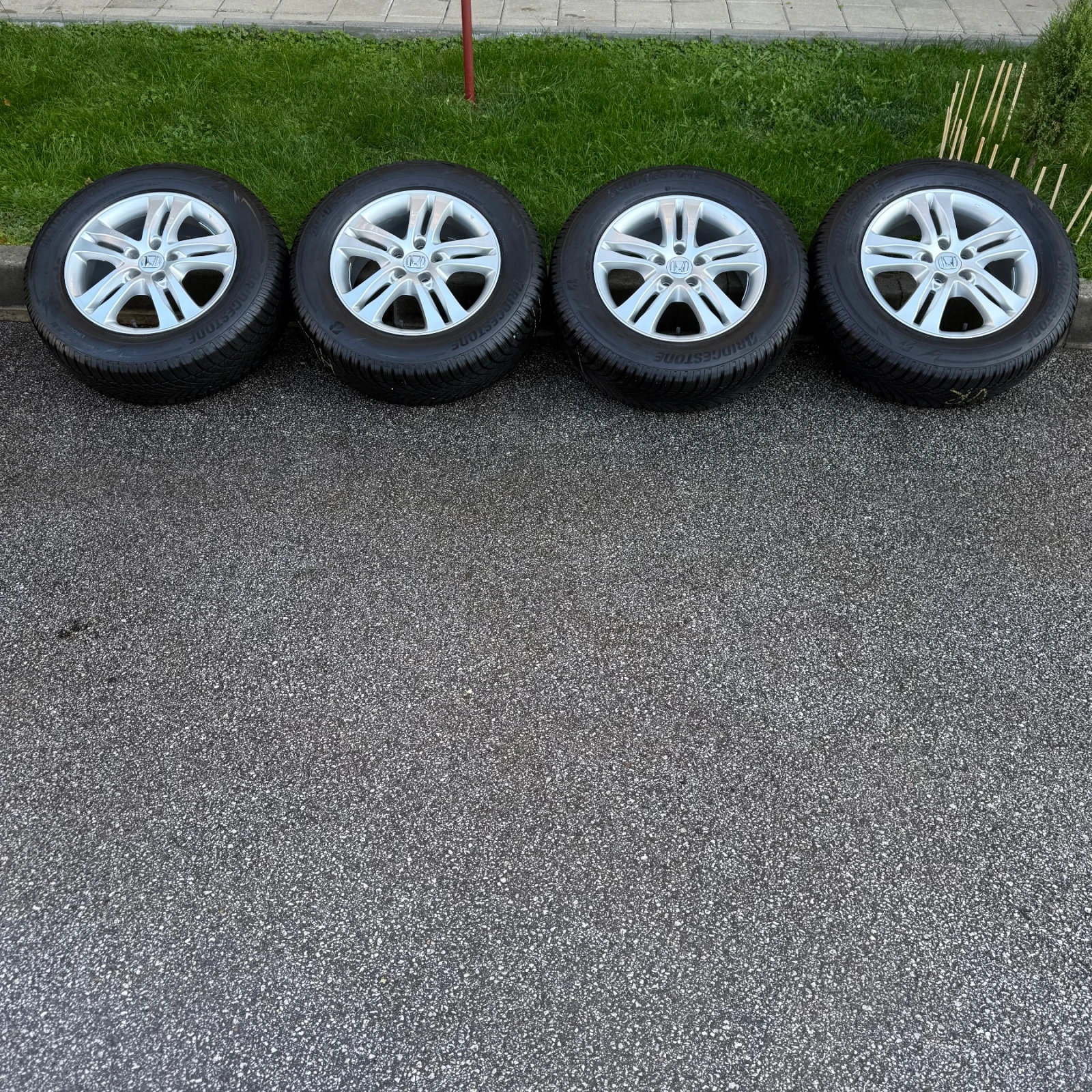    225/65R17  Honda Cr-v | Mobile.bg   2