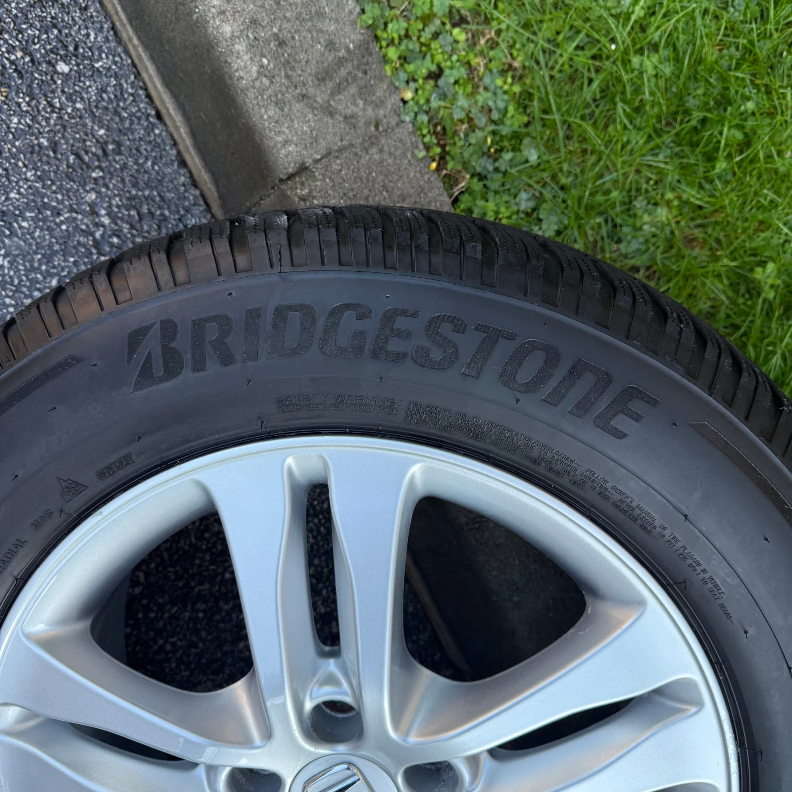    225/65R17  Honda Cr-v | Mobile.bg   3