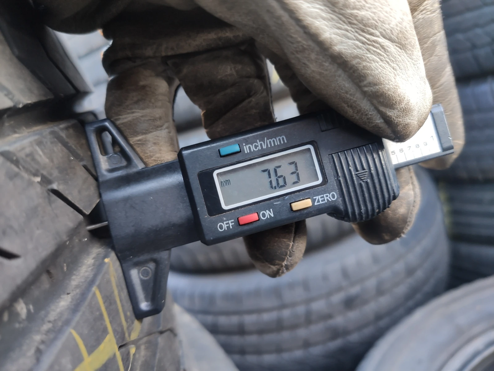 Гуми Летни 235/55R18, снимка 5 - Гуми и джанти - 54987160