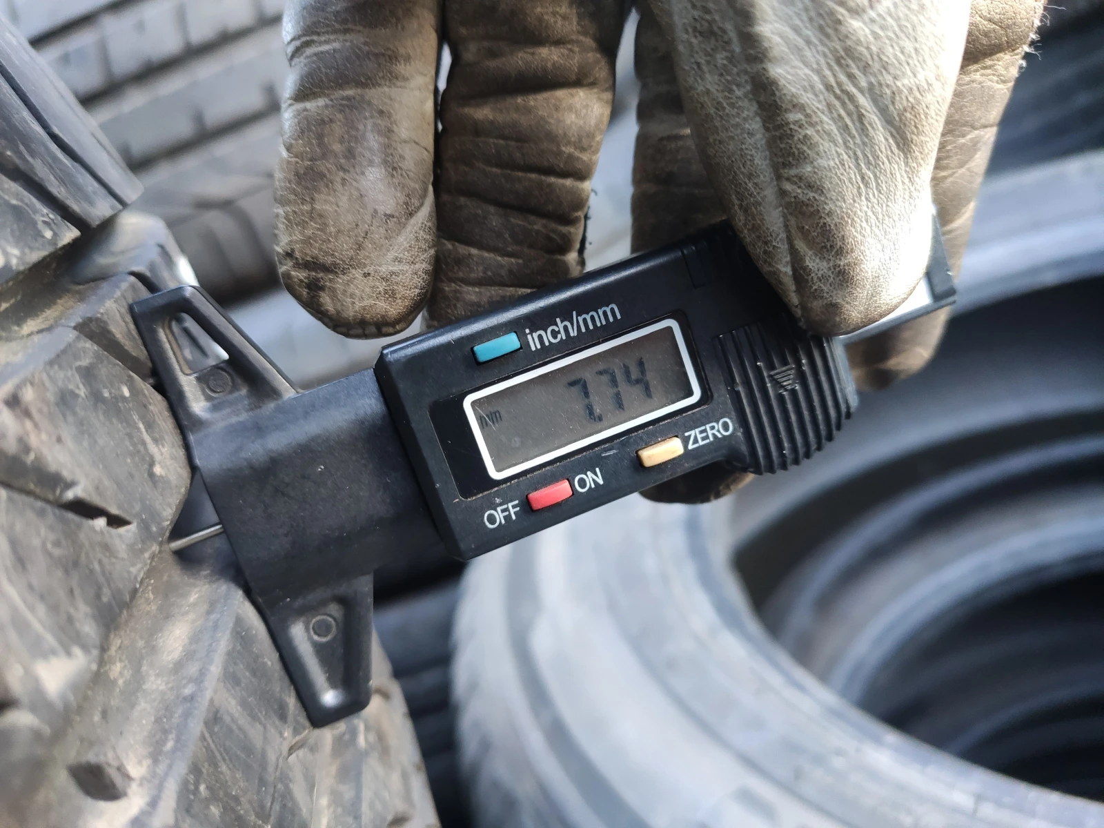 Гуми Летни 235/55R18, снимка 6 - Гуми и джанти - 54987160