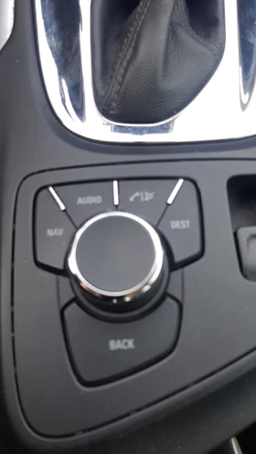 Opel Insignia 2.0 Автомат/нави, снимка 6