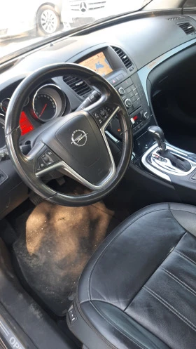 Opel Insignia 2.0 Автомат/нави, снимка 8