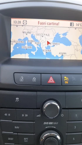 Opel Insignia 2.0 Автомат/нави, снимка 2