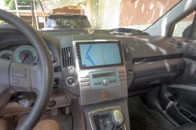 Toyota Corolla verso, снимка 8