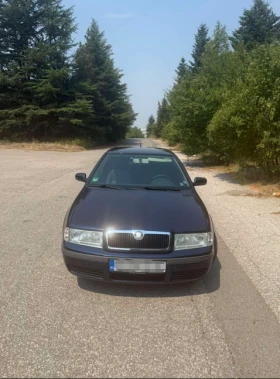 Skoda Octavia 1.6i, снимка 1