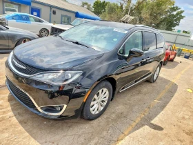 Chrysler Pacifica 3.6l Touring L, снимка 1