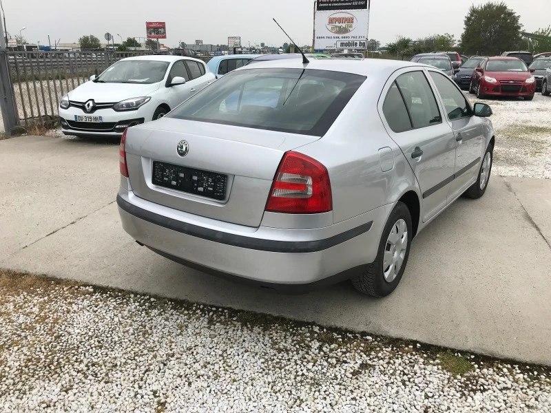 Skoda Octavia 1.6i 102кс., снимка 3 - Автомобили и джипове - 40735070