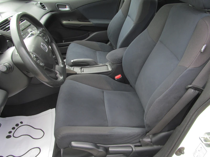 Honda Civic 2.2 i-DTEC/ШВЕЙЦАРИЯ, снимка 15 - Автомобили и джипове - 40889018