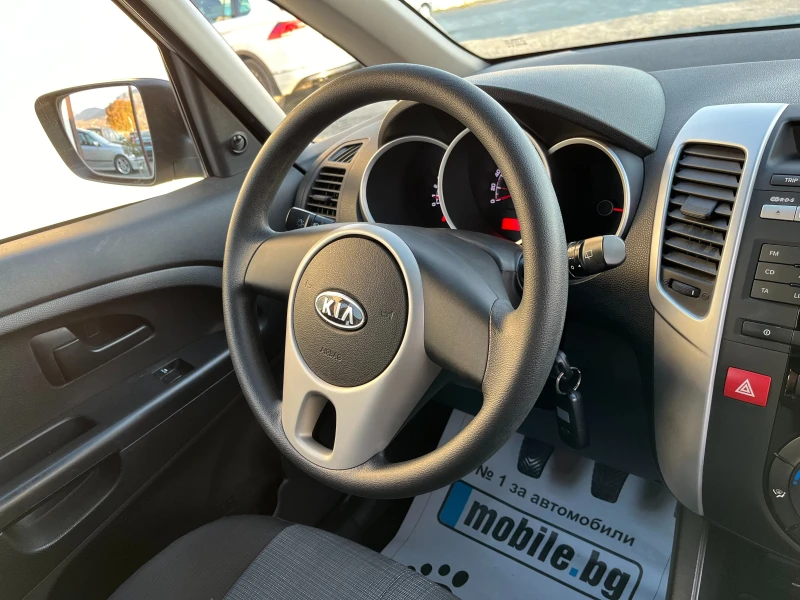 Kia Venga 1.4i-90k.c., снимка 9 - Автомобили и джипове - 47881880