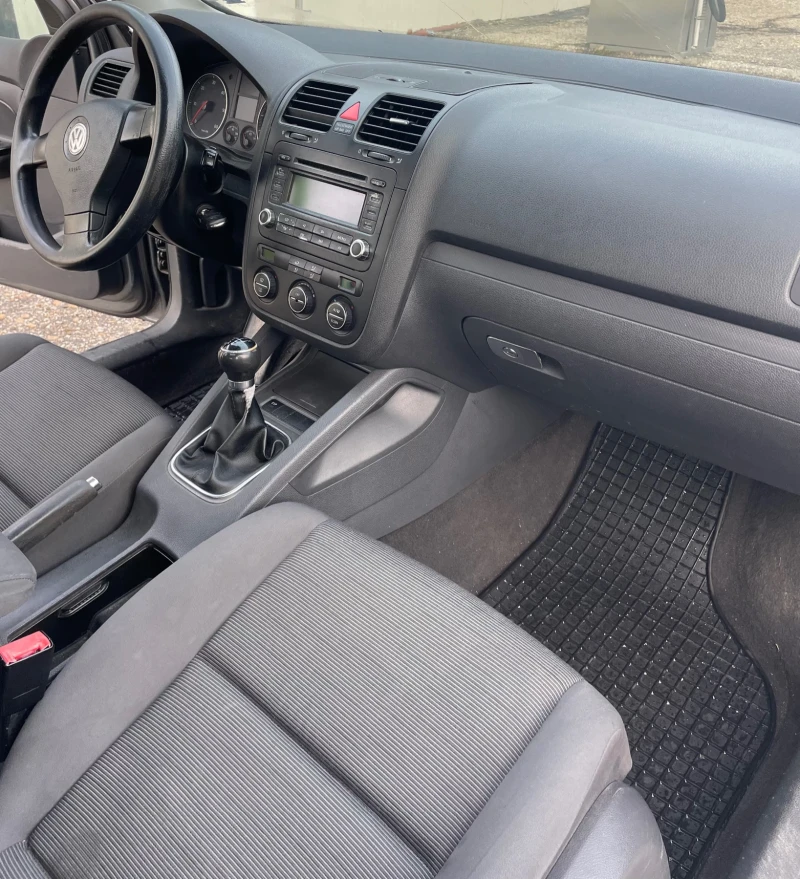 VW Golf 1.9TDI, снимка 7 - Автомобили и джипове - 48452661