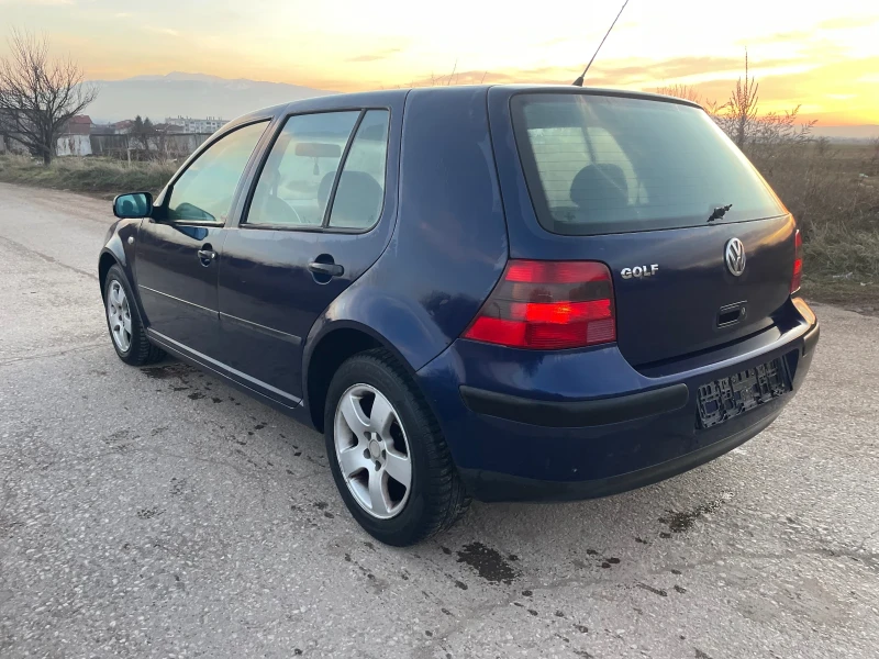 VW Golf 1.4 -16 V, снимка 4 - Автомобили и джипове - 48852602