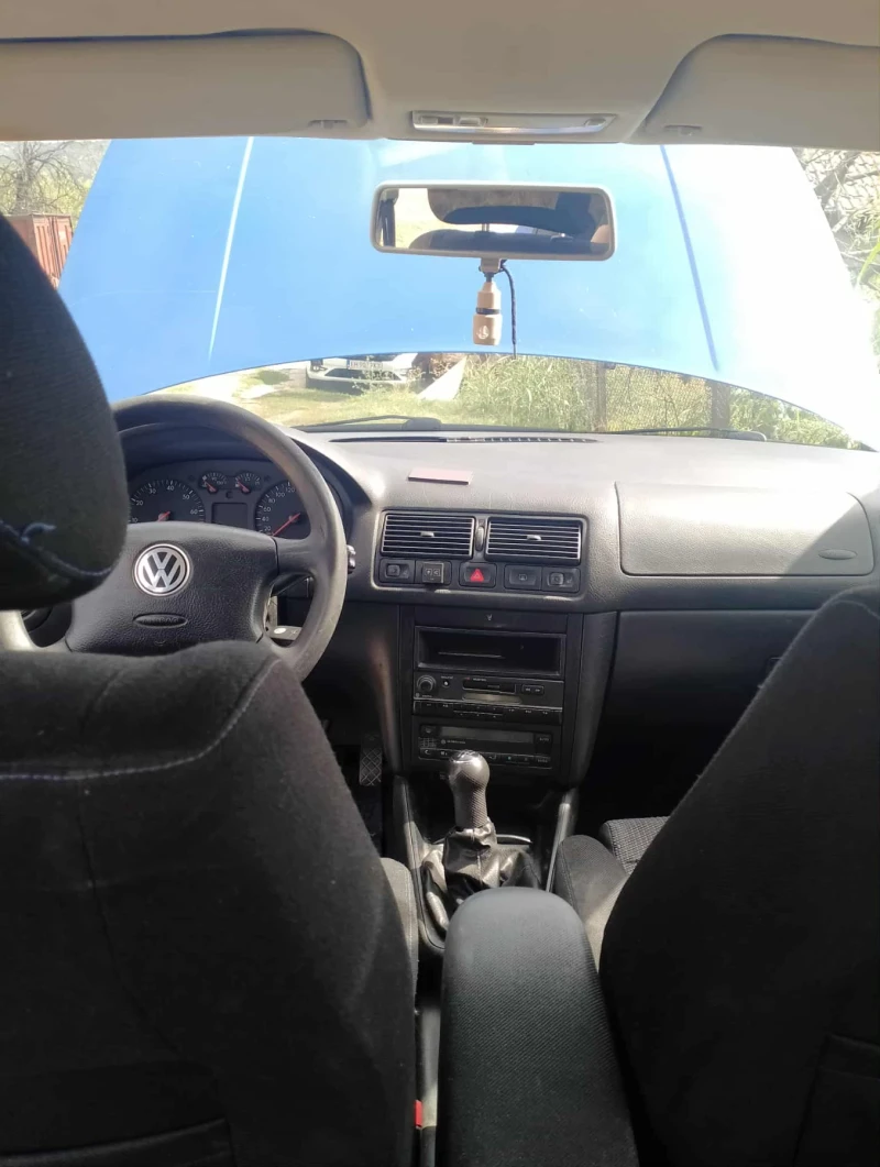 VW Golf 4, снимка 7 - Автомобили и джипове - 52125825