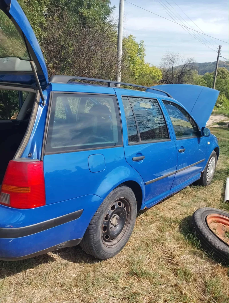 VW Golf 4, снимка 3 - Автомобили и джипове - 52125825