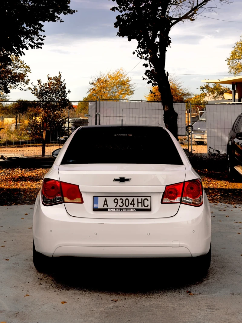 Chevrolet Cruze, снимка 2 - Автомобили и джипове - 53129403