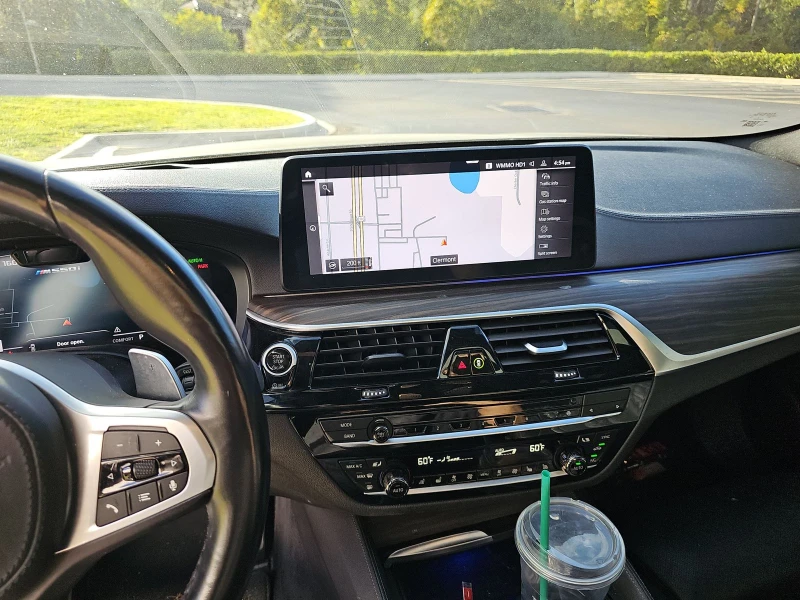 BMW 550 * M* XDRIVE* LASER* DIGITAL* MEMORY* PODGR* OBDUH, снимка 12 - Автомобили и джипове - 52326909